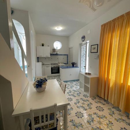 Blue Apartment Forio di Ischia Εξωτερικό φωτογραφία