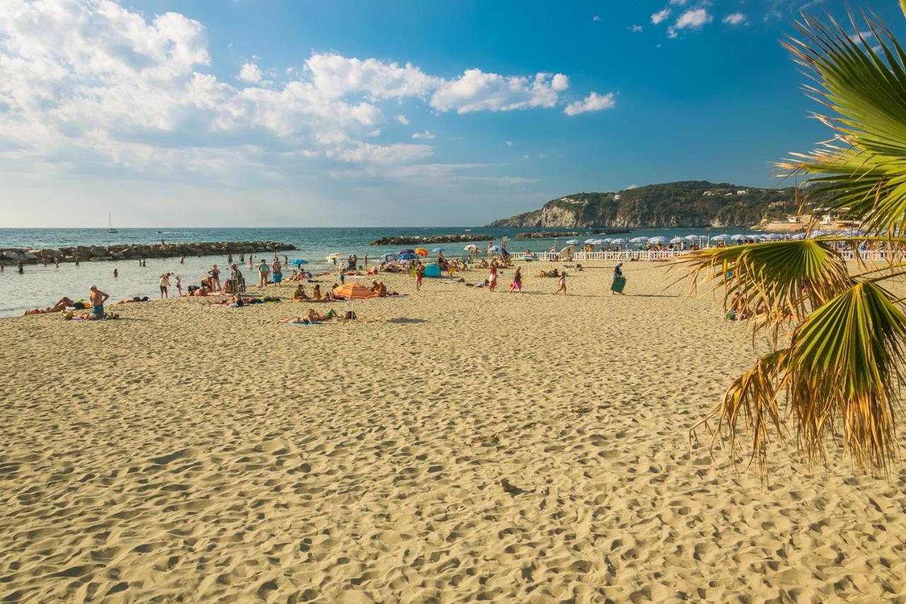 Blue Apartment Forio di Ischia Εξωτερικό φωτογραφία